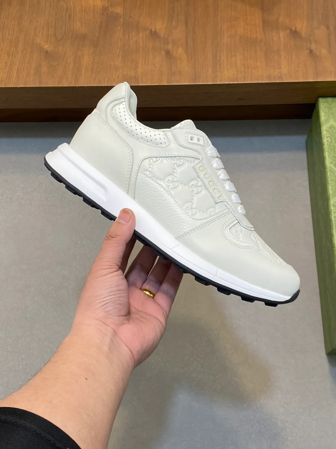 Factory price: 460💰[Gucci] Gucci - High-end quality original order - Upper: Nappa calfskin, pebbled calfskin, computer embroidered brand totem - Inner: water-dyed cowhide - Outsole: ultra-light T men's shoes 💰U·Rubber; two-color molded outsole - Super high quality control·Fine workmanship: highlighted (high-end·luxury·grade) -Size: 38-45